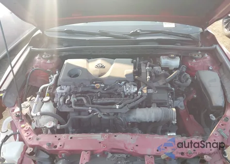 2021 Toyota Camry Xle Hybrid z USA, uszkodzony, nr VIN 4T1F31AK2MU548471